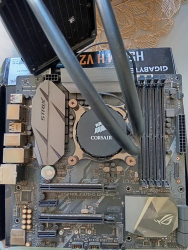 Carte mere asus strik z370 - asus,