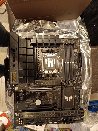 Asus tuf gaming b650 plus - asus,